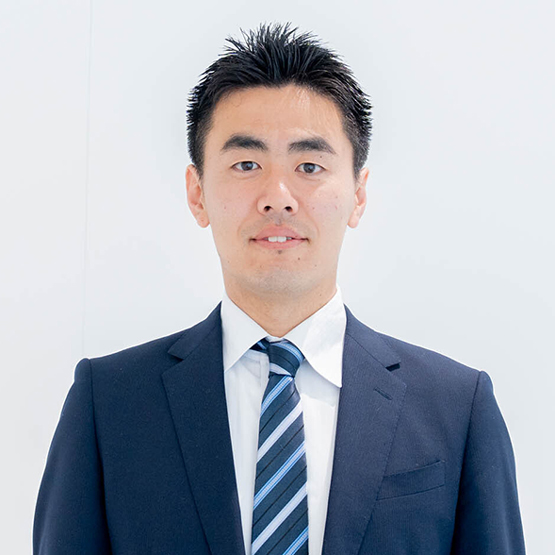 藤里 央